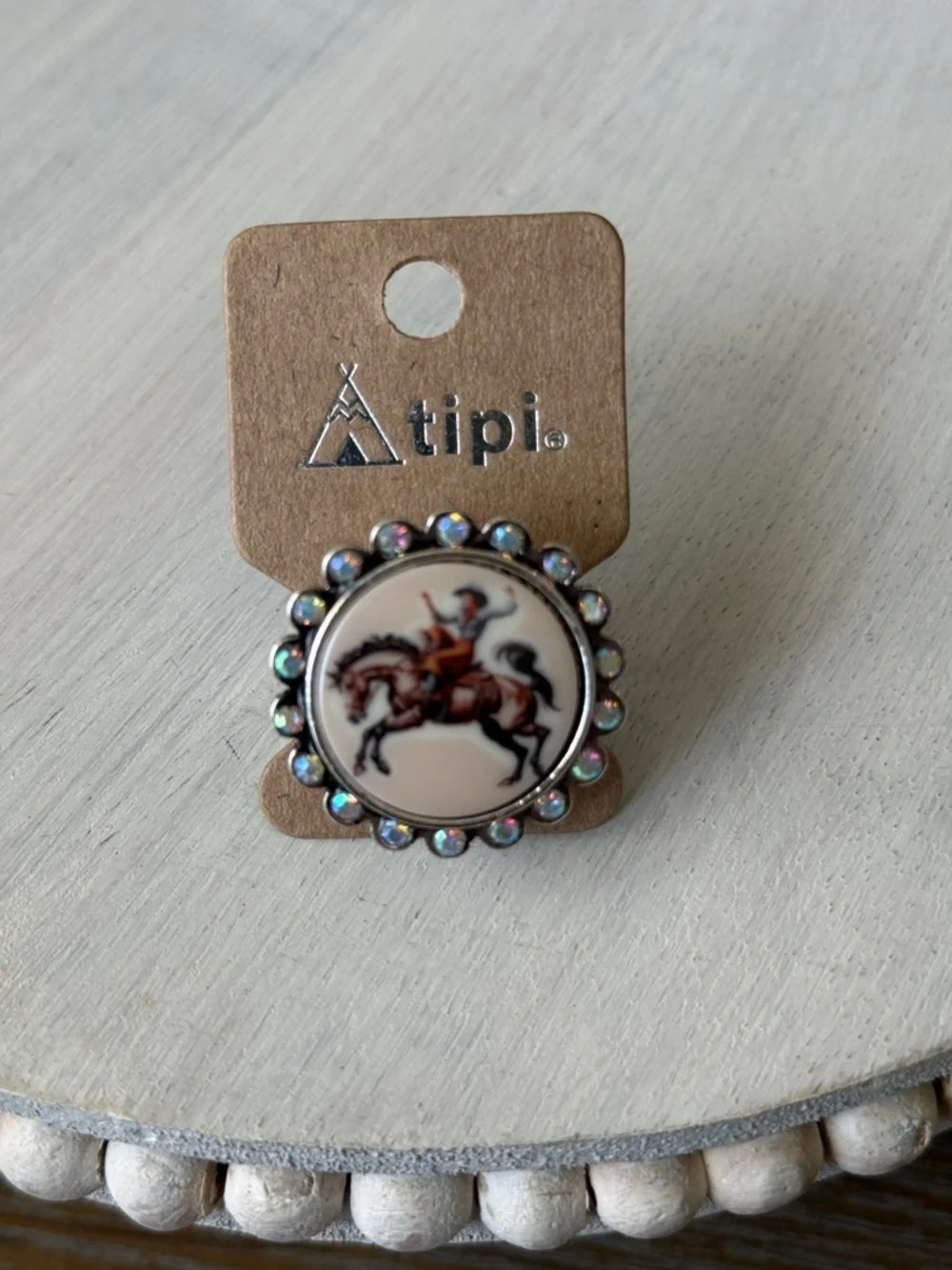 TIPI IRIDESCENT RANGE RIDER SILVERTONE RING